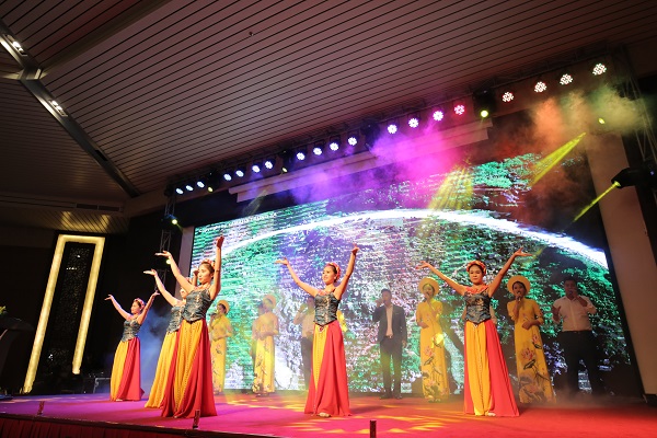 le-ky-niem-10-nam-thanh-lap-icogroup-13