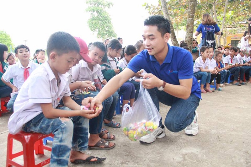 chia-se-yeu-thuong-chuong-trinh-thien-nguyen-cua-icogroup-7