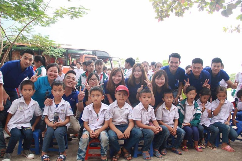 chia-se-yeu-thuong-chuong-trinh-thien-nguyen-cua-icogroup-11