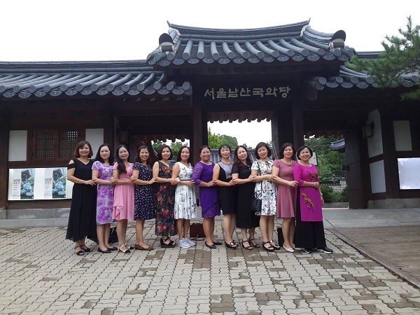 icoggroup-cung-215-thay-co-viet-nam-sang-tahm-va-lam-viec-tai-han-quoc-2