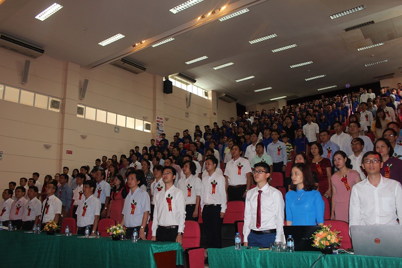 can-canh-le-ra-mat-hoanh-trang-ico-thang-long-4