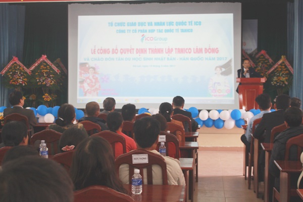 Phó tổng giám đốc Nguyễn Xuân Trường phát biểu tại sự kiện.