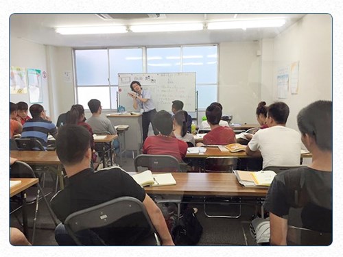 nen-hoc-dai-hoc-trong-nuoc-hay-ra-nuoc-ngoai-hoc-tap-2